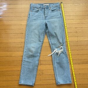 Levis Blue Distressed Women's Jeans